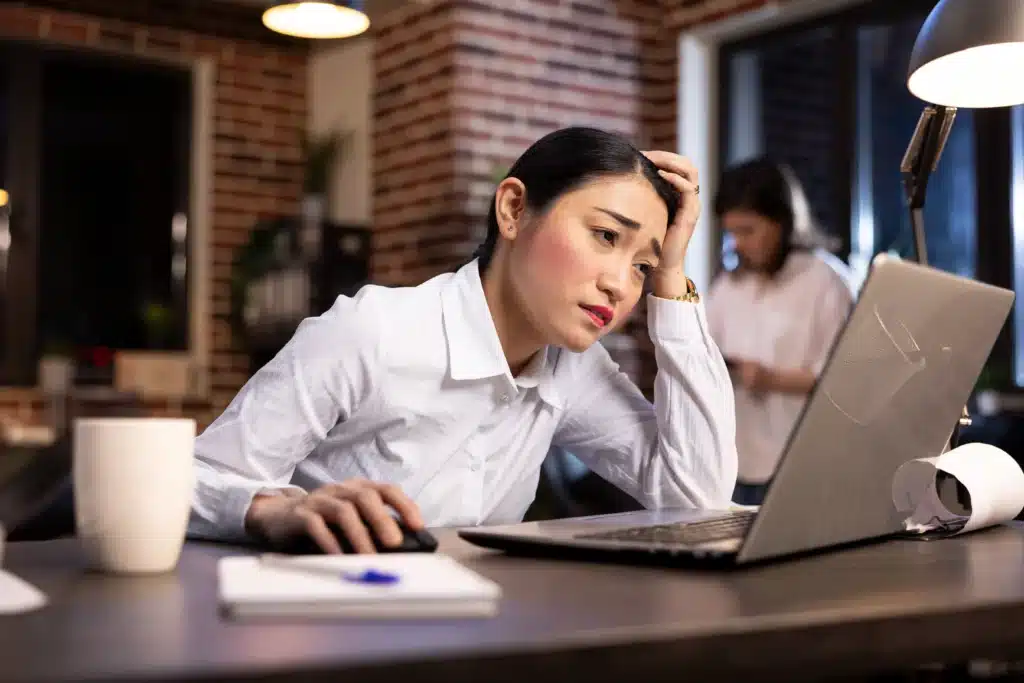 5 เทคนิคดูแลตัวเองให้ห่างไกลออฟฟิศซินโดรม